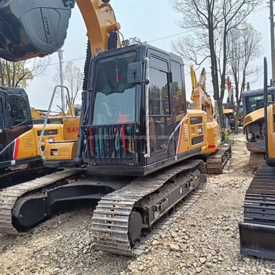 Excavateur Sany SY135C d'occasion avec une capacité de seau de 0,6 M3 et une soupape hydraulique d'origine