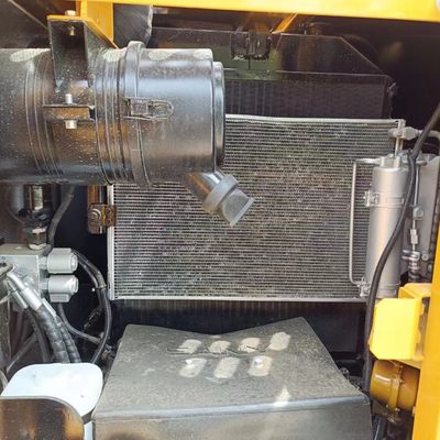 Sany SY75C Pro Excavator d'occasion avec un excellent poids de fonctionnement et une pompe hydraulique originale