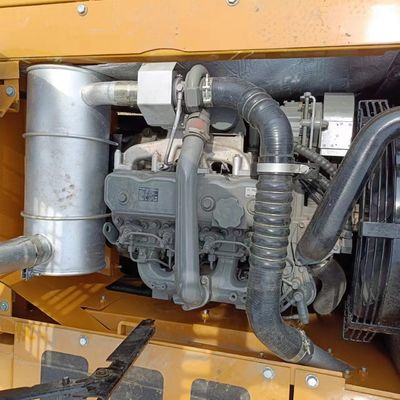 Excavateur Sany SY135C utilisé avec pompe hydraulique d'origine et poids de la machine 13000 KG