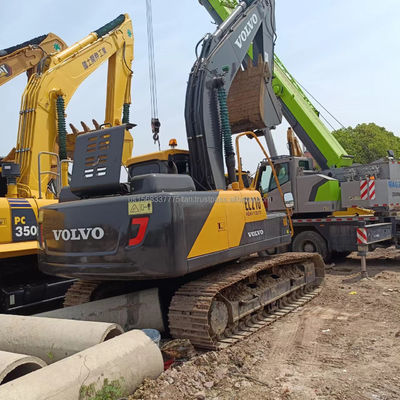 Excavateur VOLVO EC210 d'occasion avec soupape hydraulique d'origine et 0-2000 heures de travail