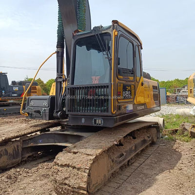 Excavateur VOLVO EC210 d'occasion avec soupape hydraulique d'origine et 0-2000 heures de travail
