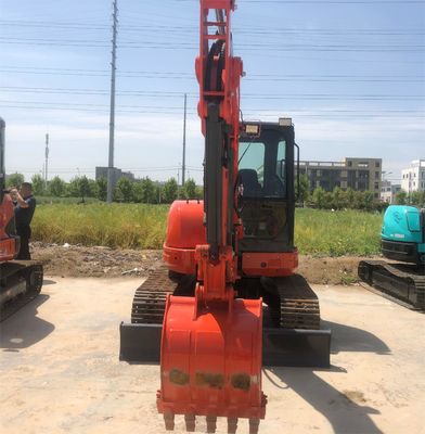 Excavateur Kubota KX165 d'occasion avec 5,5 tonnes de poids de fonctionnement et soupape hydraulique d'origine