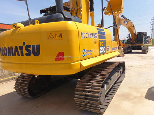 Excavateur Komatsu PC200 de 20 tonnes Japon Excavateur hydraulique à rampe d'occasion avec consommation