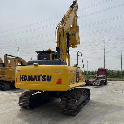 Utilisé au Japon Original Komatsu PC200 Excavator 20 Tonnes en bon état 2016 Année