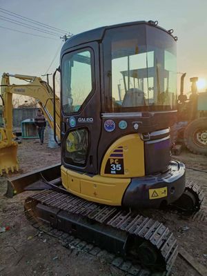 0.2M3 Capacité de seau Mini-excavatrice Komatsu PC35 utilisée depuis 2016 pour la construction