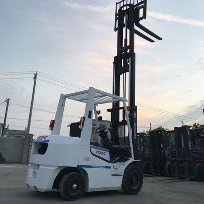 2 tonnes 3 tonnes 3,5 tonnes 4 tonnes 5 tonnes 6 tonnes 8 tonnes 10 tonnes chariot élévateur diesel avec moteur de 45 kW et gratuit