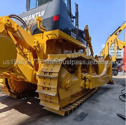 SHANTUI Bulldozer à rampe SD22 SD32 avec un poids de 20 tonnes et un stock suffisant