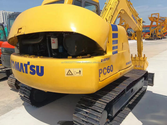 2016 Komatsu PC60 Excavateur d'occasion Excavateur hydraulique Crawler original Valve hydraulique