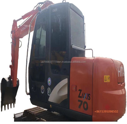 Les excavatrices Hitachi ZX70 utilisées à 99% sont originales, fabriquées au Japon, avec un poids de 10 tonnes.