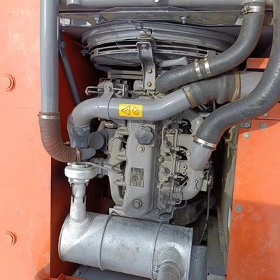 Excavateur d'occasion Hitachi ZX200 Importé du Japon